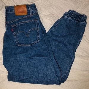 Levi Women’s Jeans